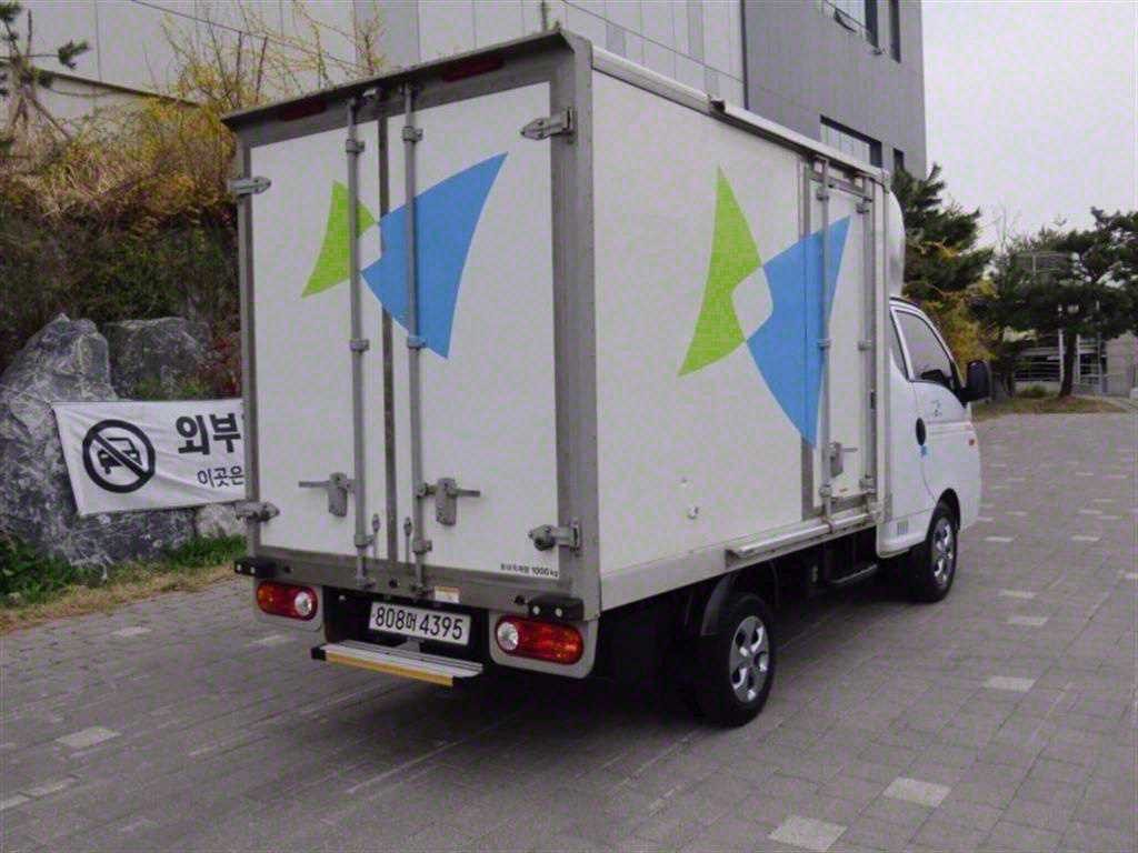 포터2 1톤 냉동탑