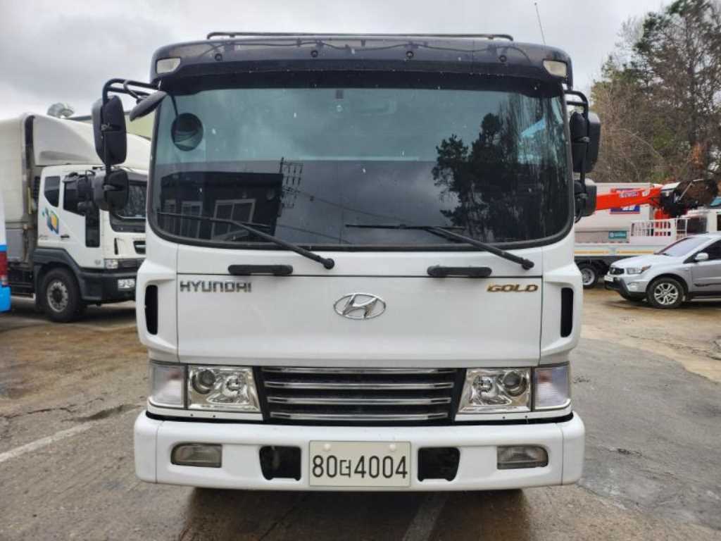 현대 메가트럭 280 카고 4.5톤 수동 - 중고 트럭 매물 이미지