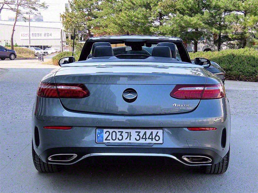 Mercedes-Benz E-Class E450 4MATIC Cabriolet 9