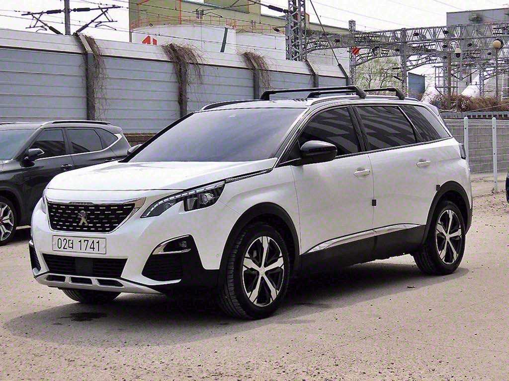 푸조 5008 1.5 BlueHDi 알뤼르 사진 2/20