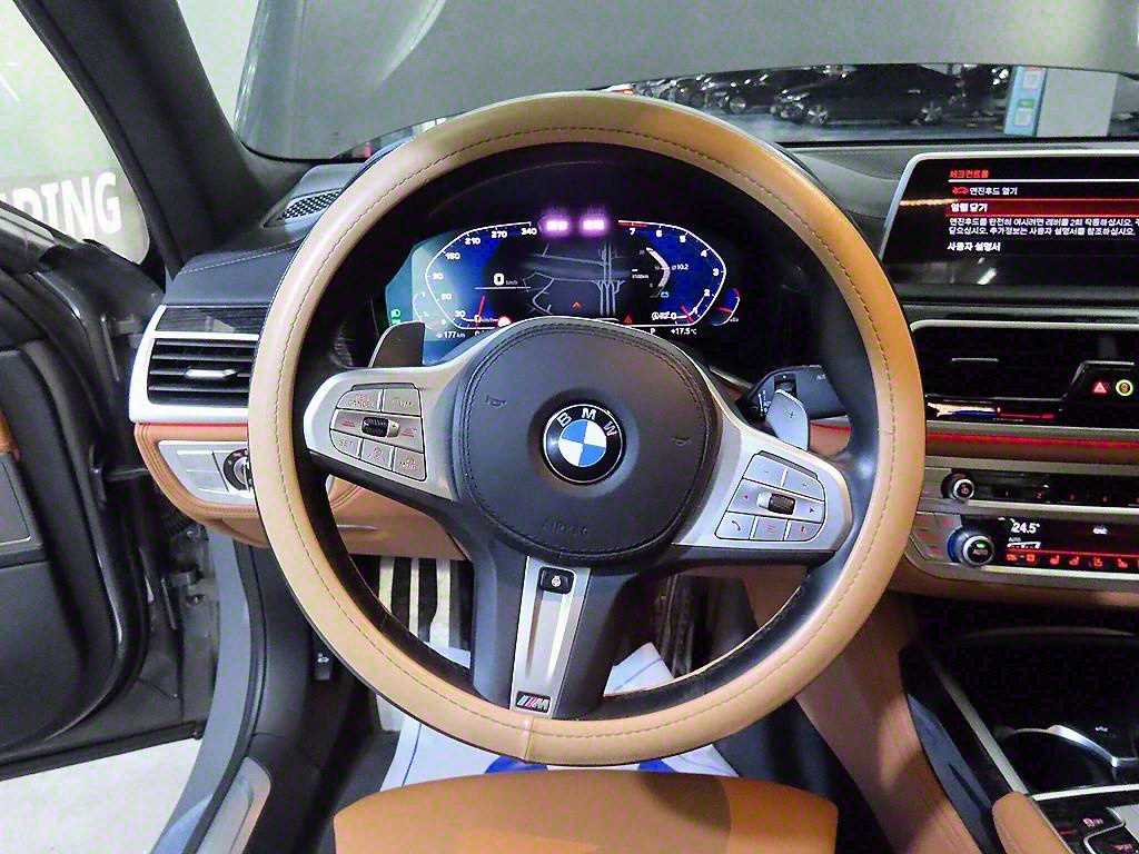 BMW 7 Series 740I M Sport Package 9