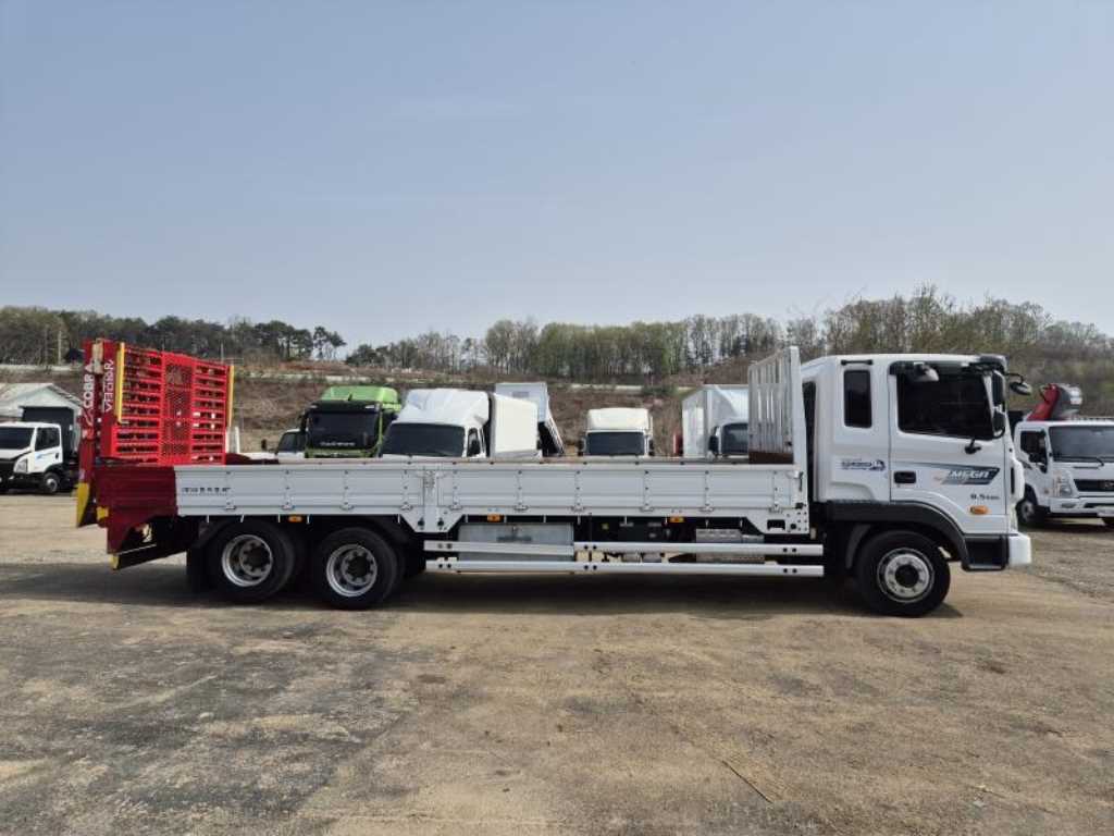 현대 어부바카 메가트럭 4.5톤 3