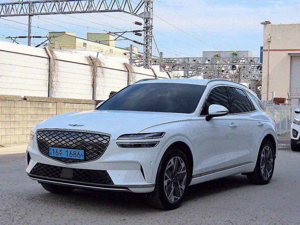 제네시스 GV70 e-AWD 사진 2/20