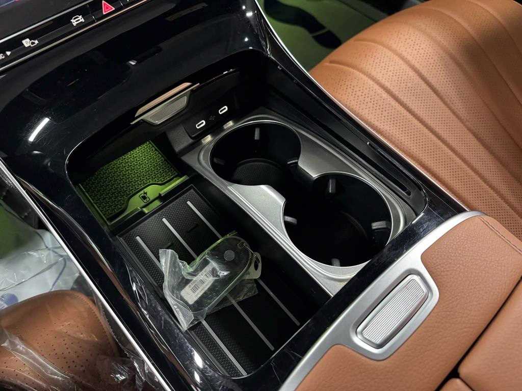 Mercedes-Benz S-Class S350 d 10