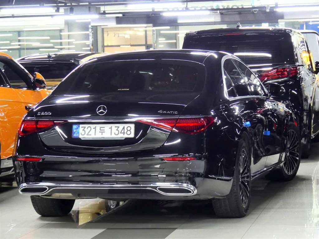 Mercedes-Benz S-Class S350 d 3