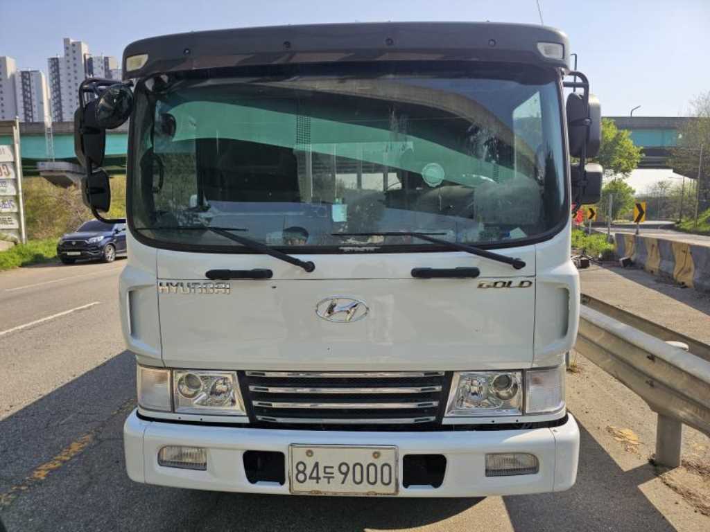 메가트럭 단바리 카고 4.5톤 수동