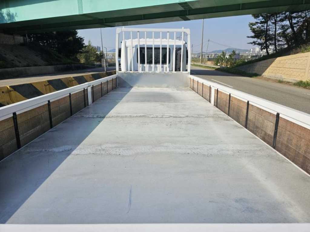 메가트럭 단바리 카고 4.5톤 수동