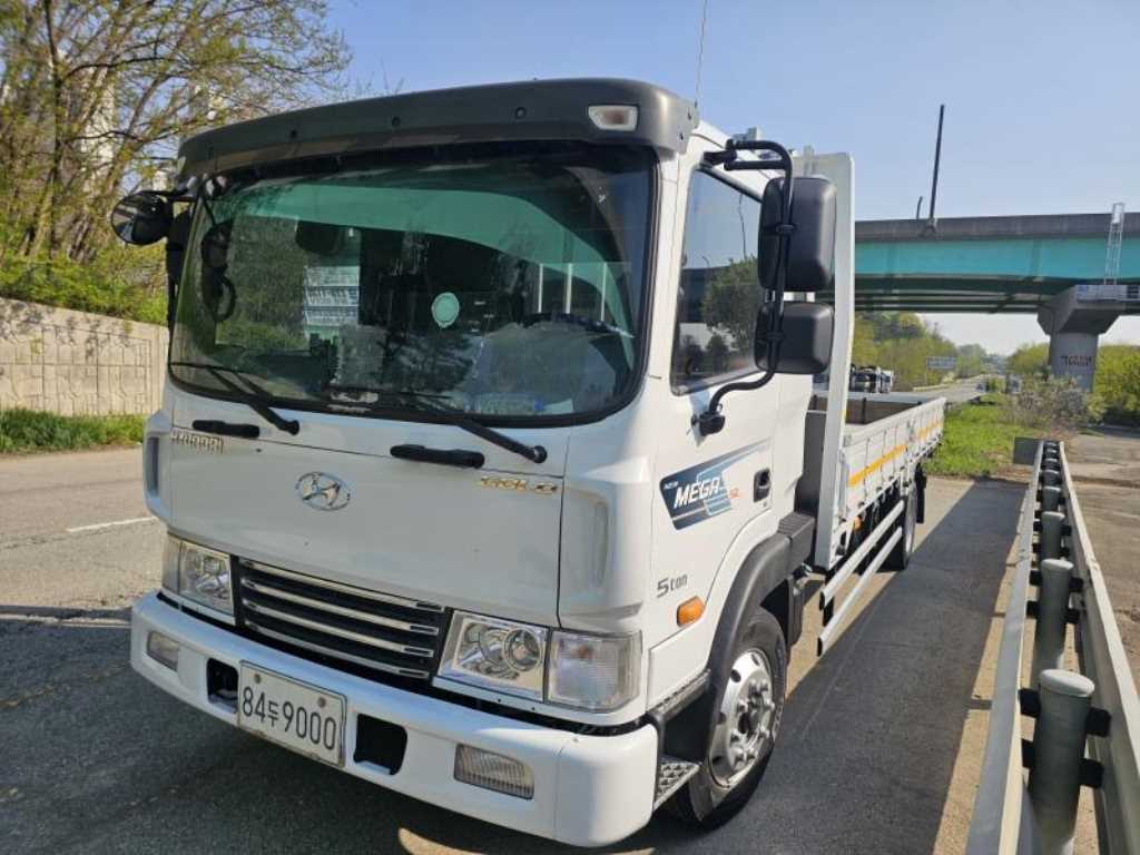 메가트럭 단바리 카고 4.5톤 수동