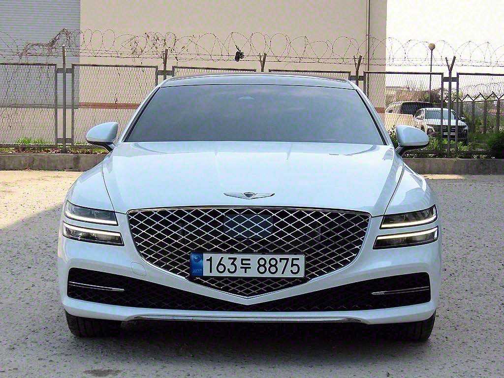 [제네시스] G80(RG3) 3.5 가솔린 터보 2WD 기본형 연식:2022,미션:오토,주행거리:28,273km,연료:휘발유,색상:흰색