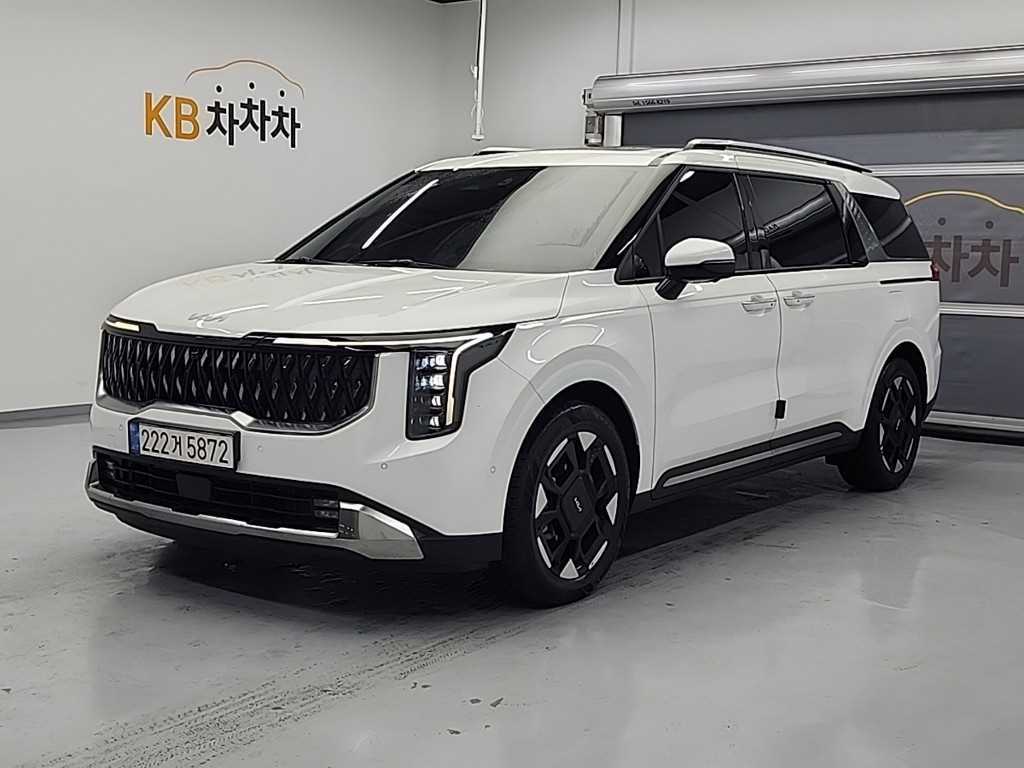 [기아] 더 뉴 카니발 하이브리드 HEV 9인승 시그니처 연식:2024,미션:오토,주행거리:31,206km,연료:휘발유 하이브리드,색상:흰색