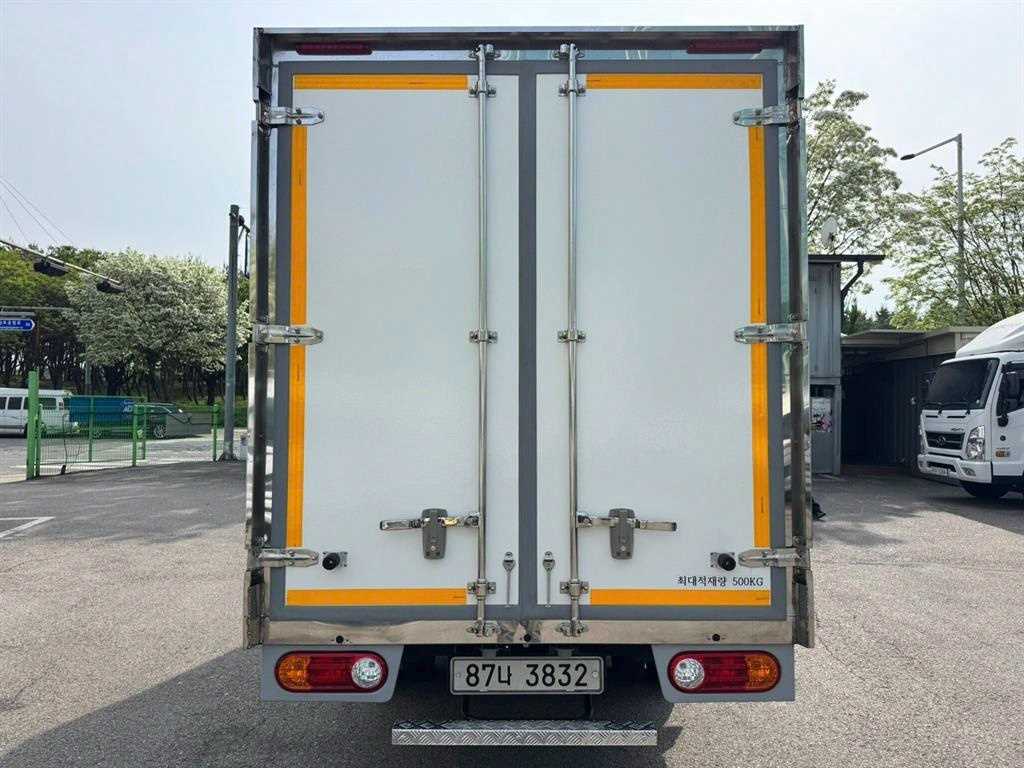 포터2 1톤 냉동탑