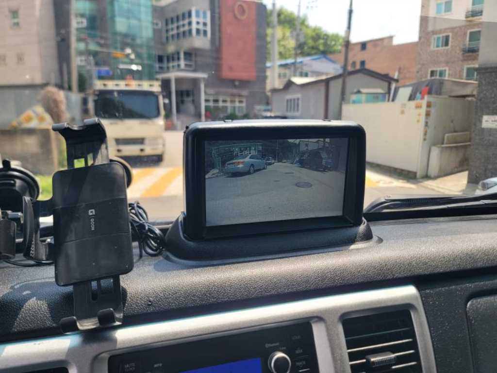 더쎈 3.5톤 카고