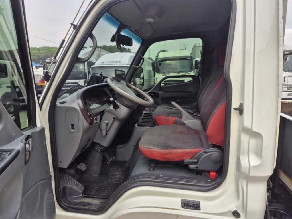 현대 마이티큐티 2.5톤 카고 일반캡 9