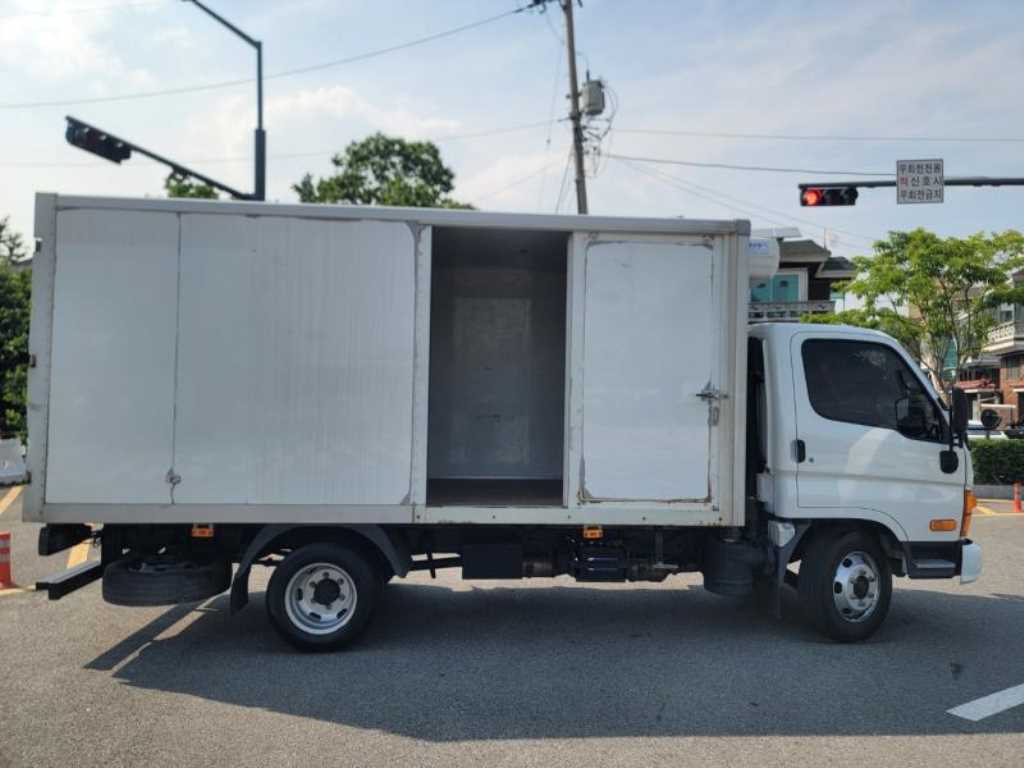 마이티큐티 2톤 냉동탑