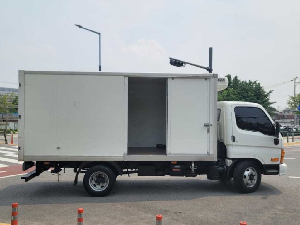 마이티큐티 2톤 냉동탑