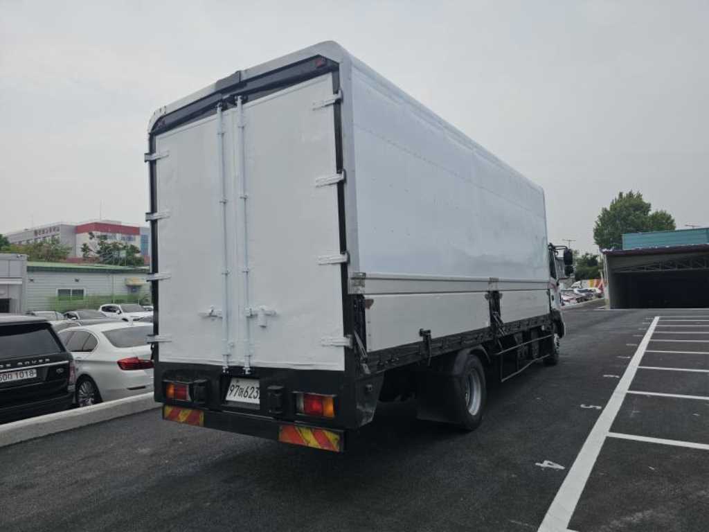 메가트럭 단바리 윙바디 5톤 수동