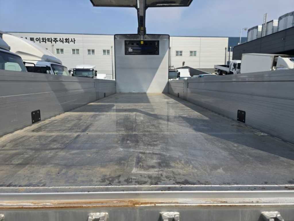 메가트럭 냉동윙 5톤 수동