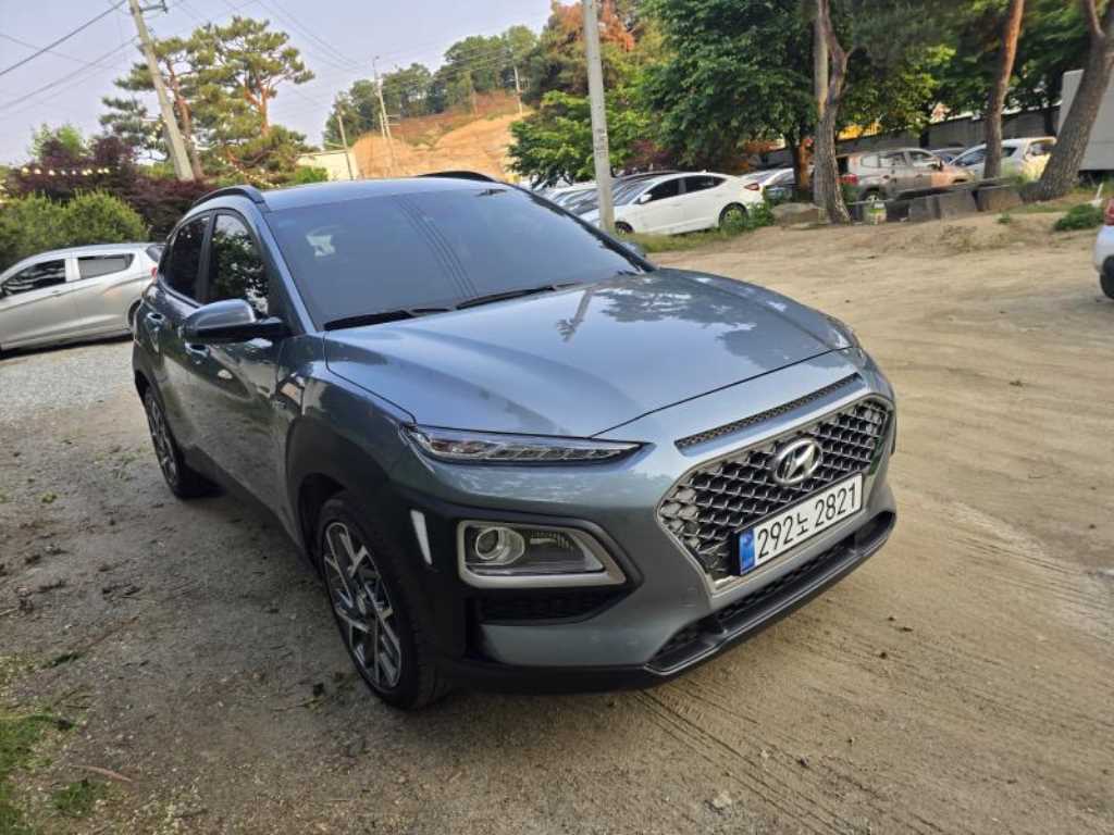 Hyundai Kona Premium Special 3