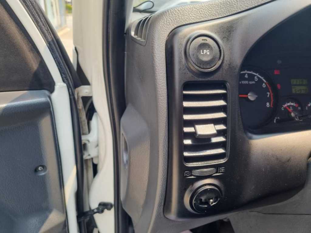 봉고3 1톤 카고 LPG