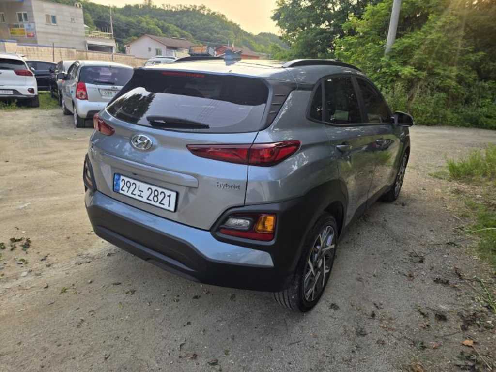 Hyundai Kona Premium Special 7