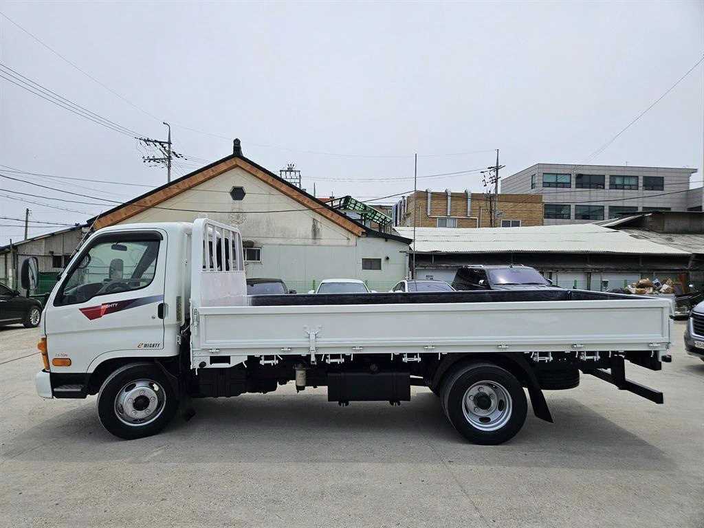 마이티큐티 2.5톤 카고