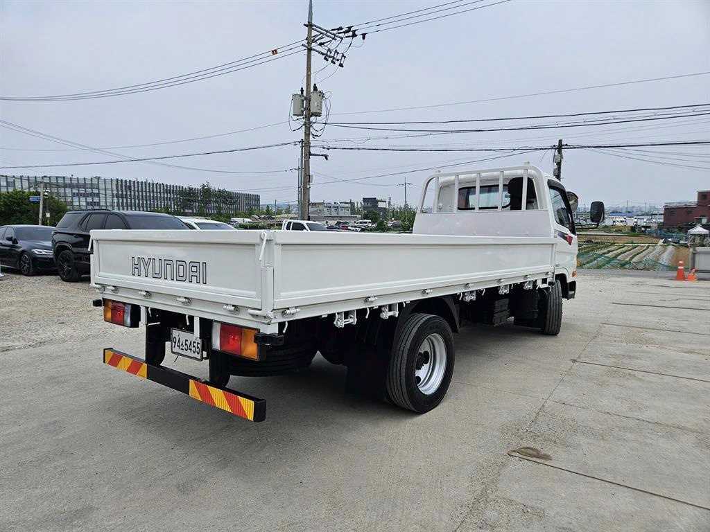 마이티큐티 2.5톤 카고