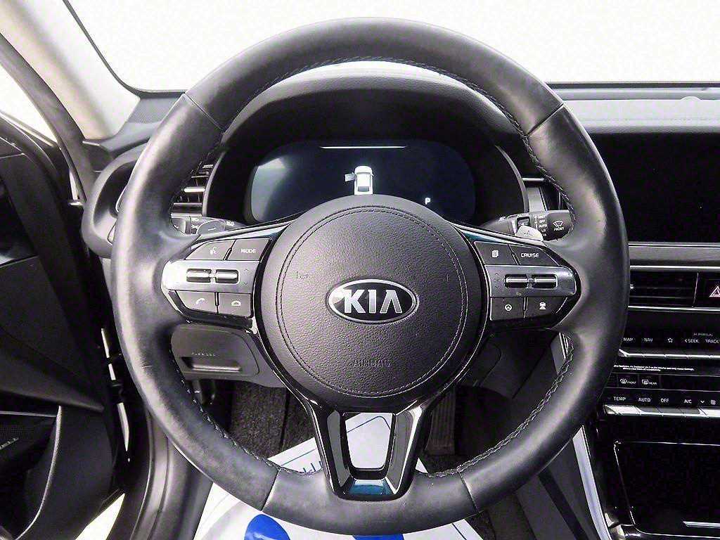 Kia K7 Signature 10