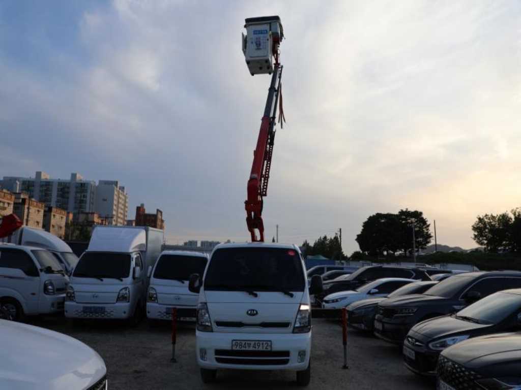 고소작업차 동해기계항공 봉고3 1톤