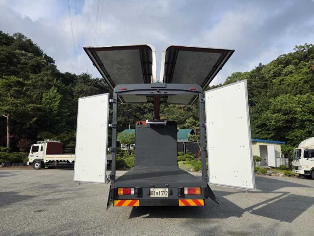 메가트럭 단바리 냉동윙 4.5톤 수동