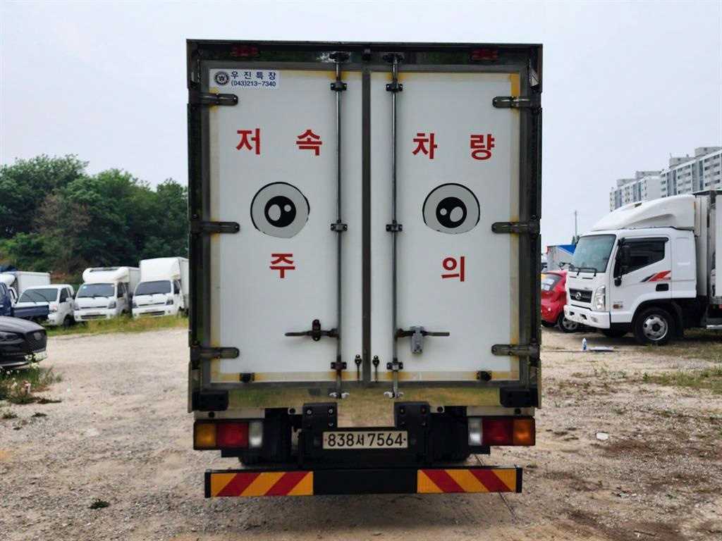올뉴마이티 2.5톤 냉동탑