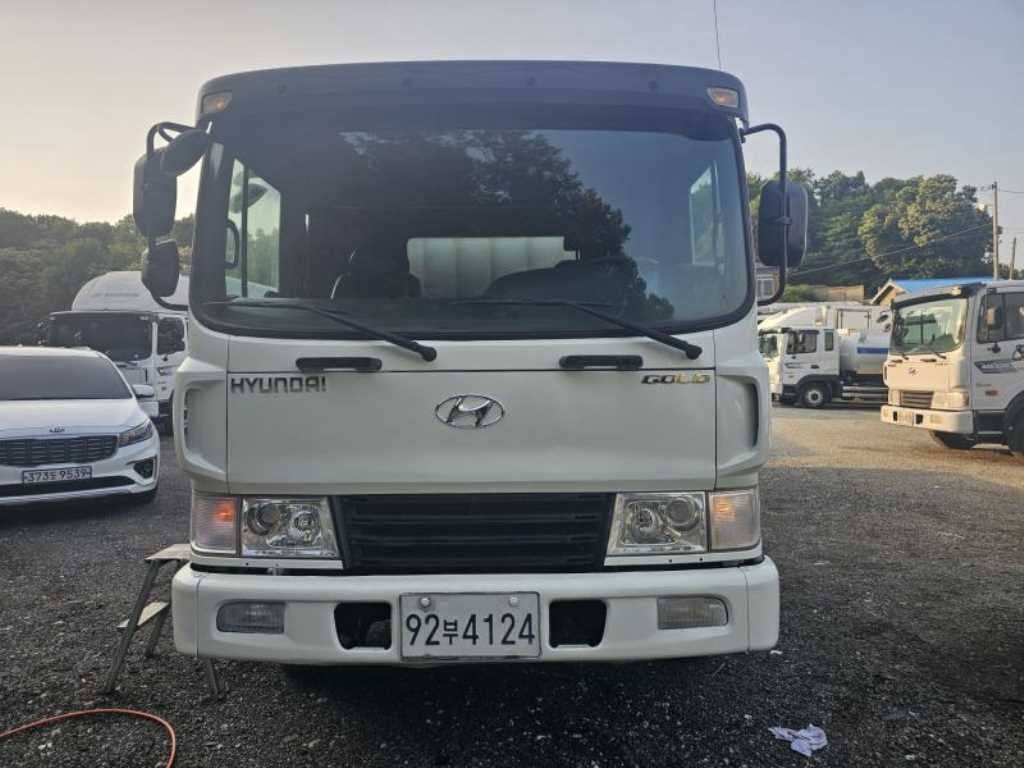메가트럭 250 단바리 카고 5톤 수동