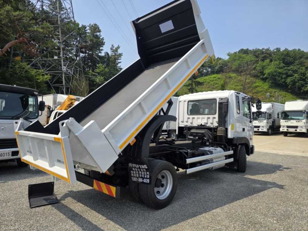 현대 메가트럭 화물덤프 5톤