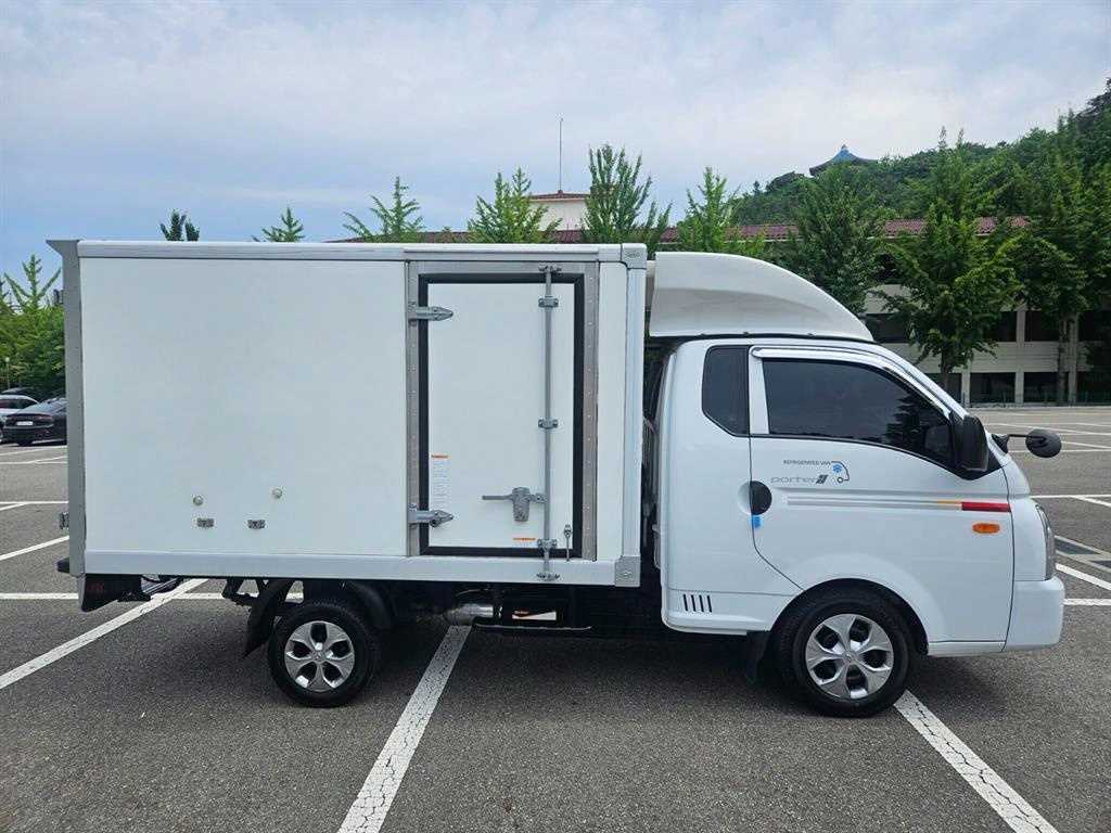 포터2 1톤 냉동탑