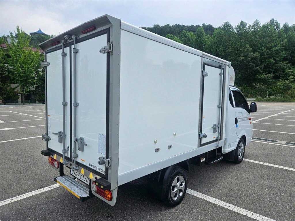 포터2 1톤 냉동탑