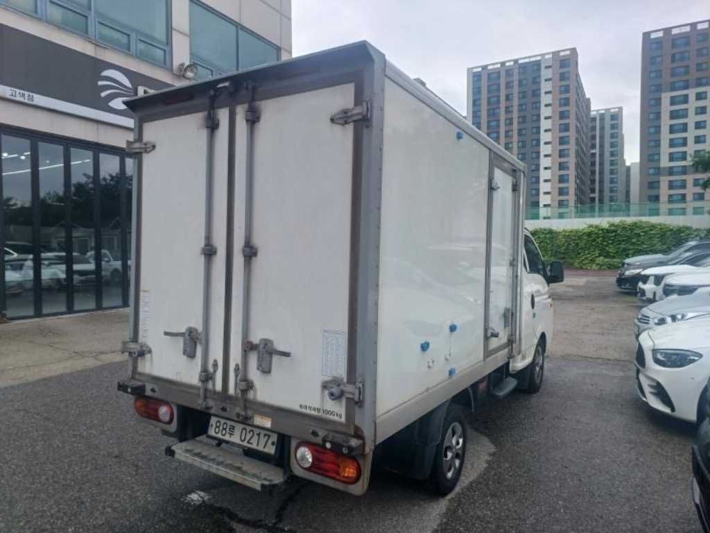 포터2 1톤 냉동탑