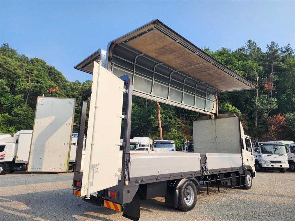 메가트럭 단바리 윙바디 5톤 수동