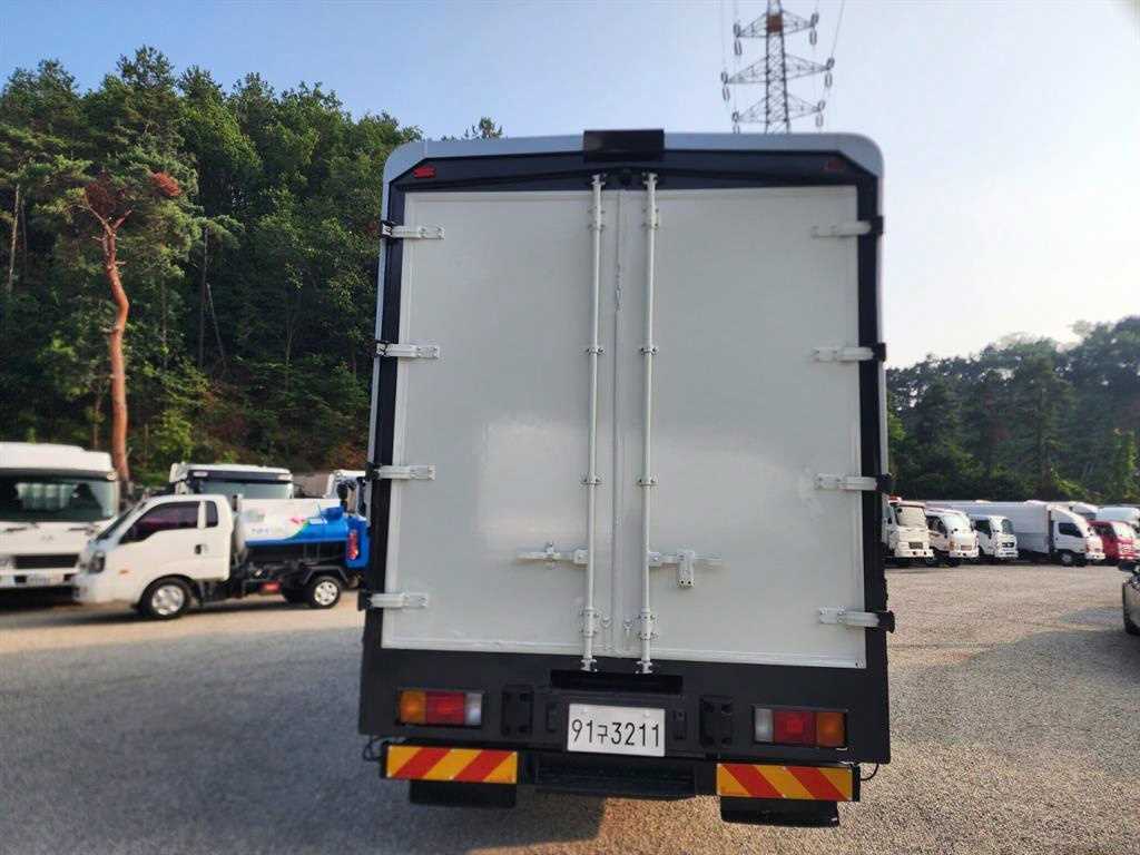 메가트럭 단바리 윙바디 5톤 수동