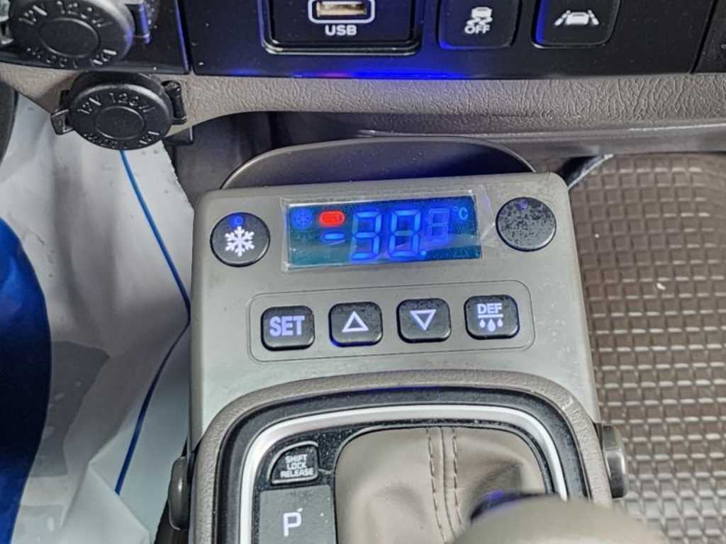 포터2 1톤 냉동탑