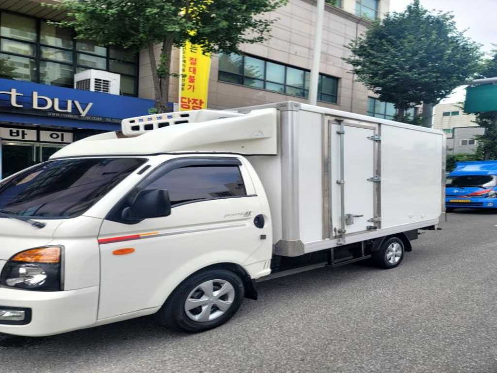 포터2 1톤 냉동탑