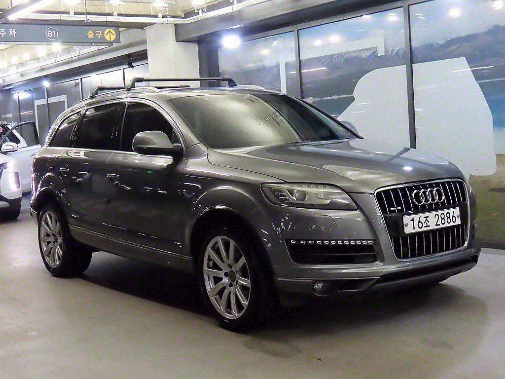 Q7 3.0 TDI 콰트로 다이나믹 2014년식
