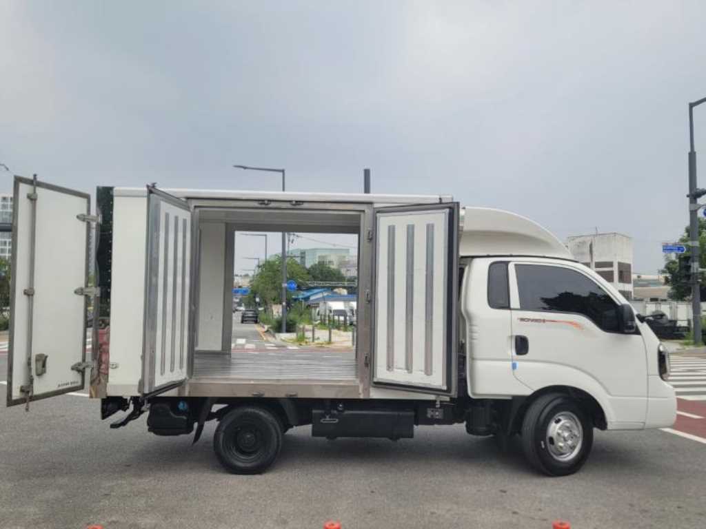 봉고3 1.2톤 냉동탑