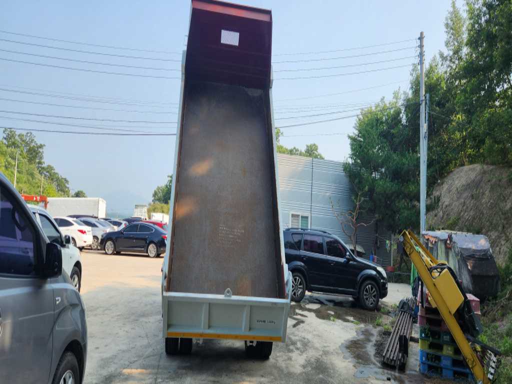 현대 메가트럭 화물덤프 5톤