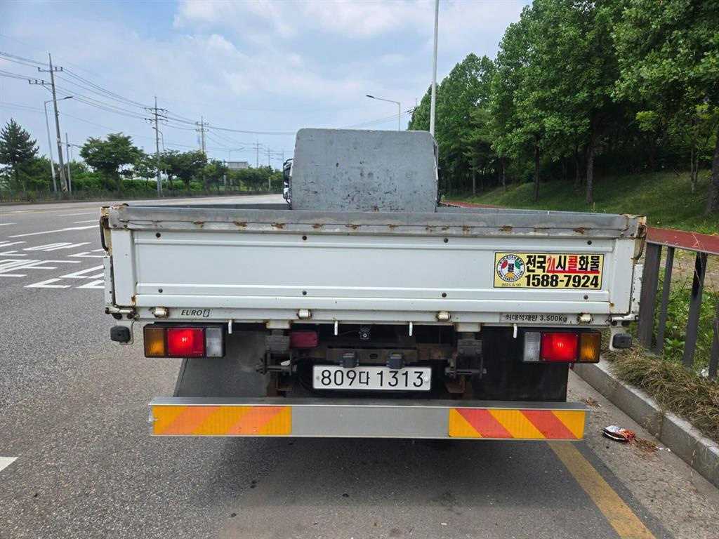 엘프 3.5톤 카고