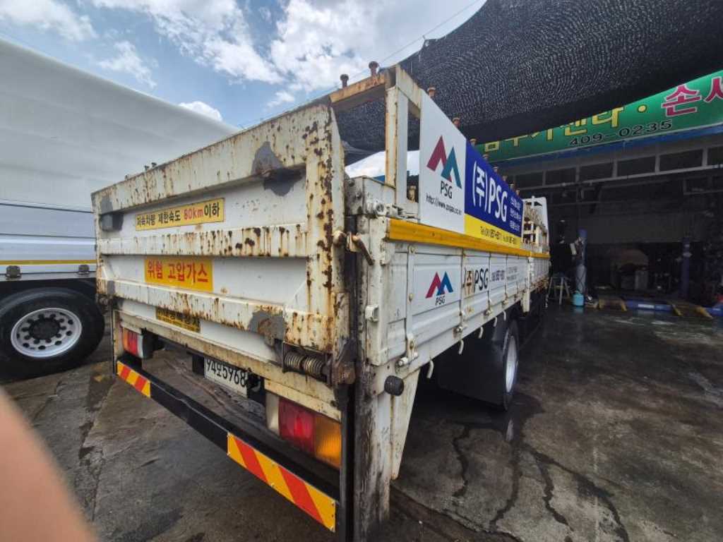메가트럭 단바리 카고 5톤 수동