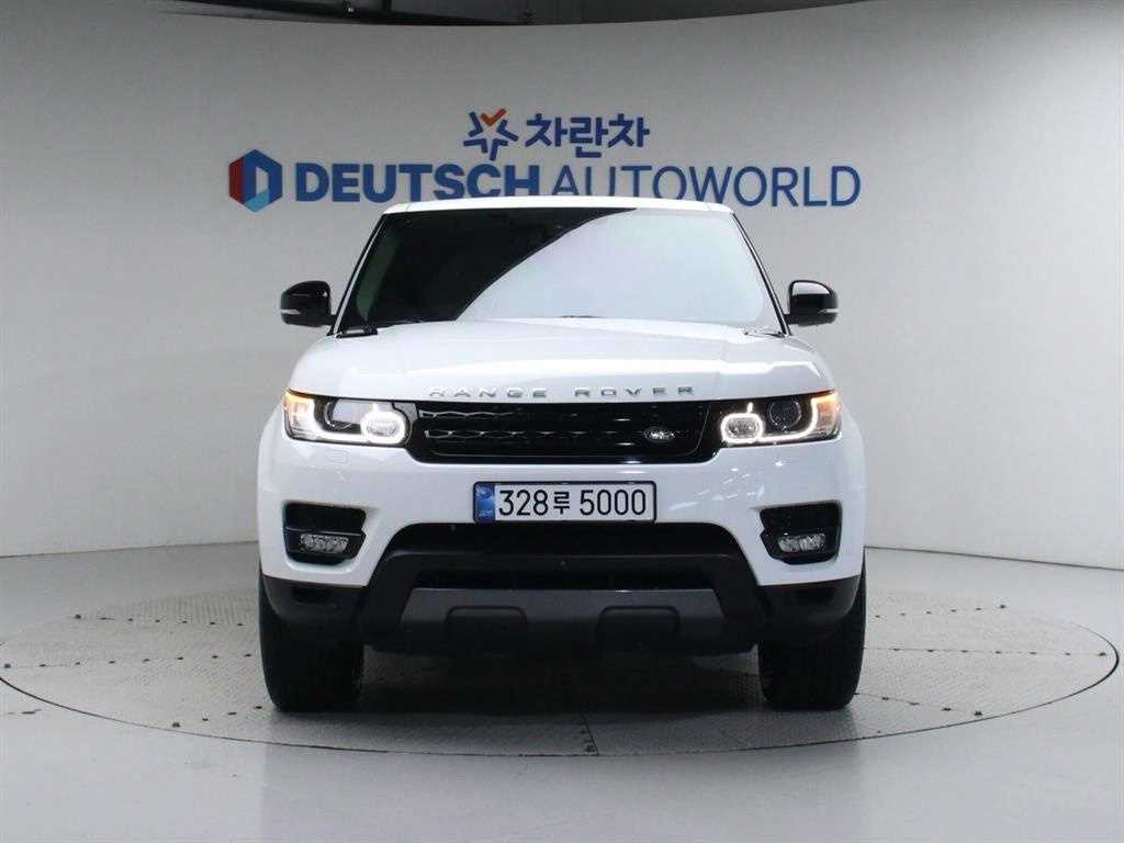 Land Rover Range Rover 4.4 SDV8 HSE Dynamic