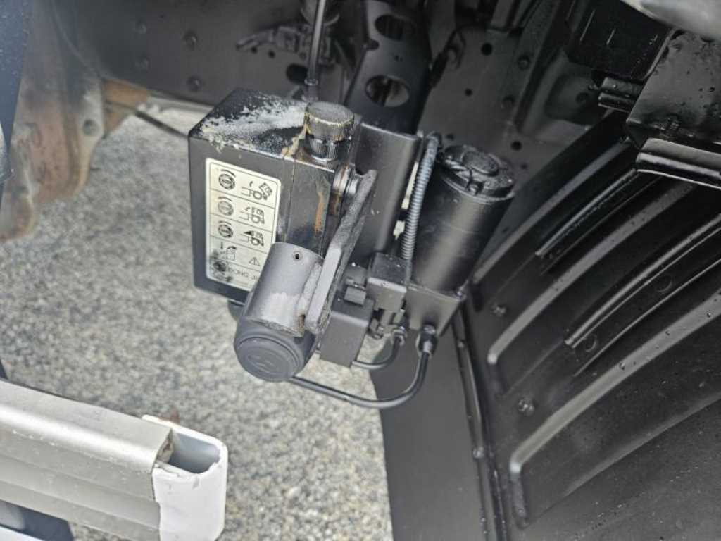 메가트럭 250 단바리 카고 5톤 수동
