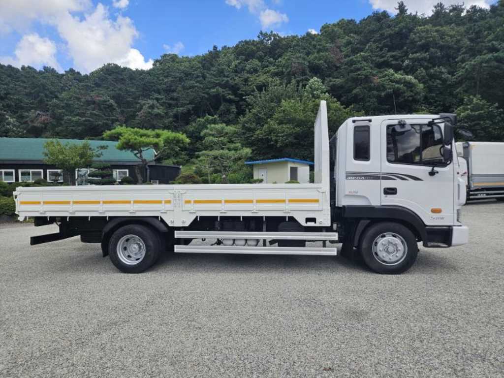 메가트럭 250 단바리 카고 5톤 수동