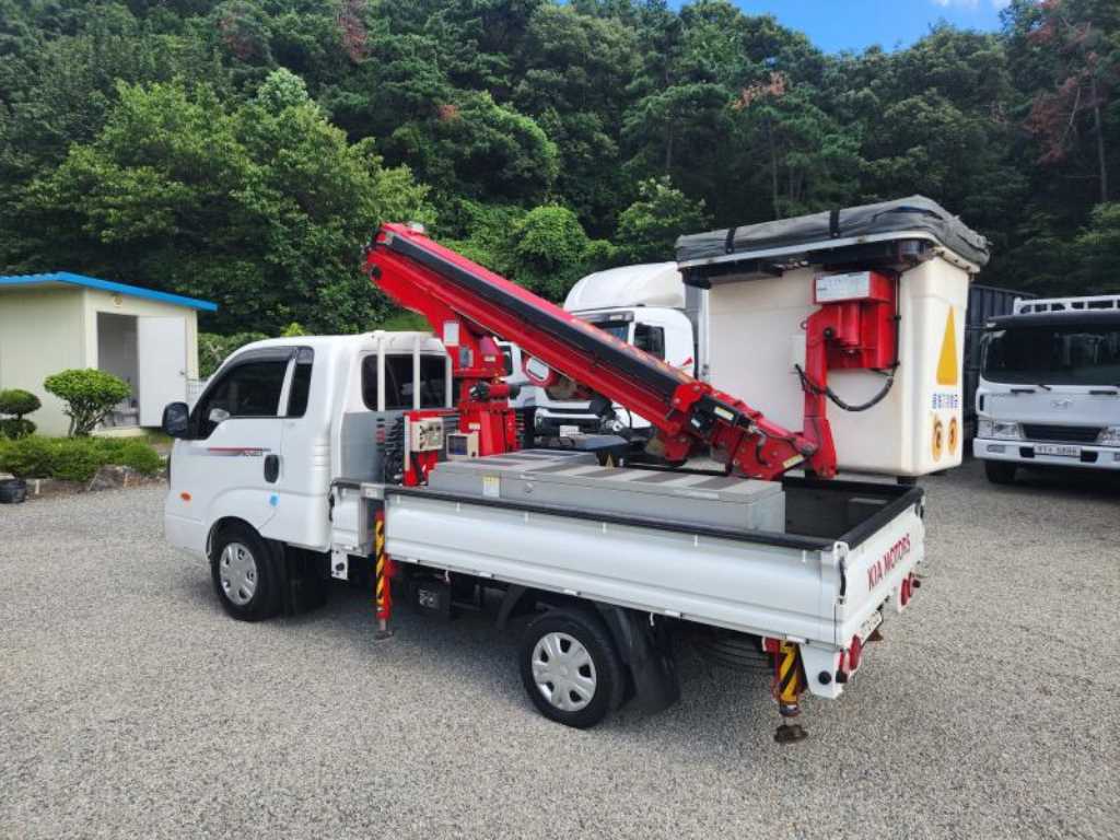 고소작업차 동해기계항공 봉고3 1톤