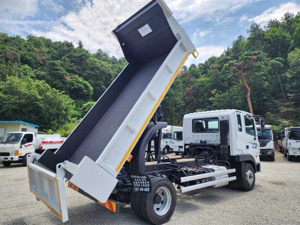 현대 메가트럭 화물덤프 5톤