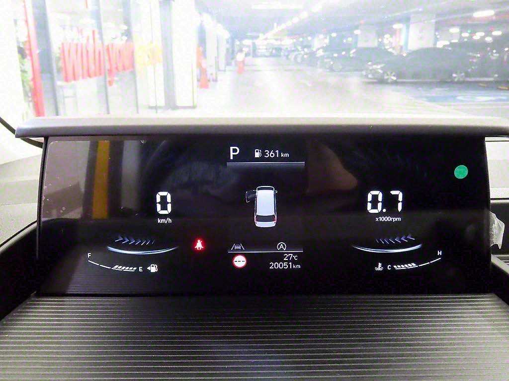 Hyundai Staria 2WD Diesel Tourer Smart 10